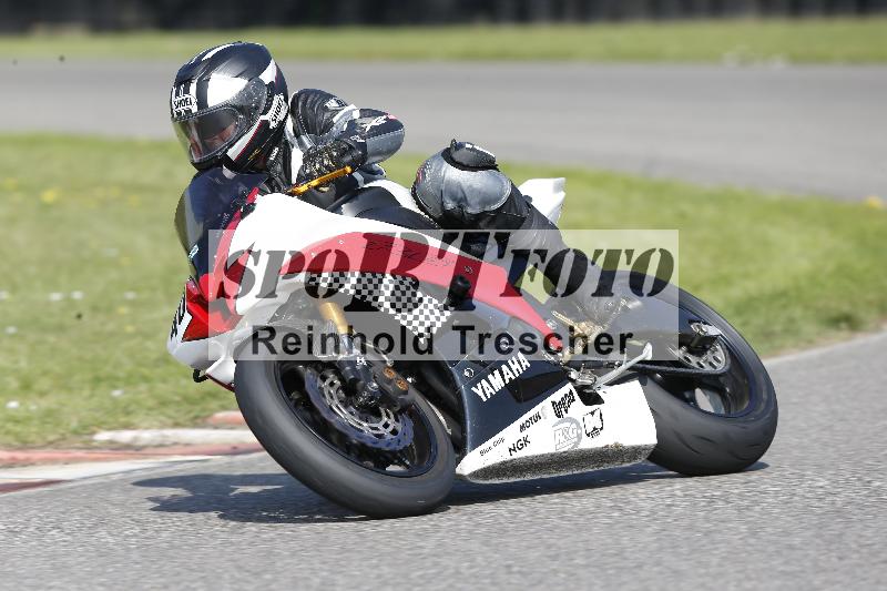 /45 10.08.2025 Plüss Moto Sport ADR/Einsteiger/40
